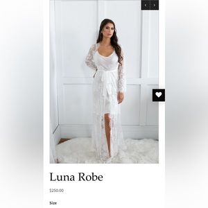 Le El White Lace Bridal Robe